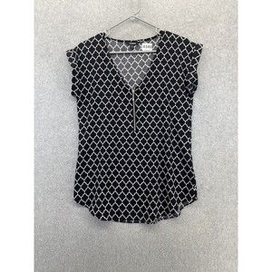 Express Women's Blouse Cuffed Cap Sleeve Black Moroccan Print Size Small